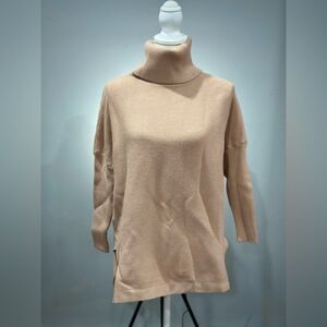 SALE! Tan Lillusory Ribbed Turtleneck Sweater Size L EUC